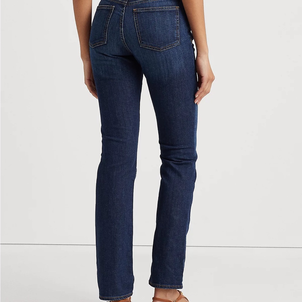 Ralph Lauren mid rise, straight cut jeans . Brand new with tags. Never worn.